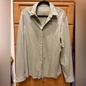 lululemon athletica Men's Casual Button Down Shirt - Light Gray/Green.